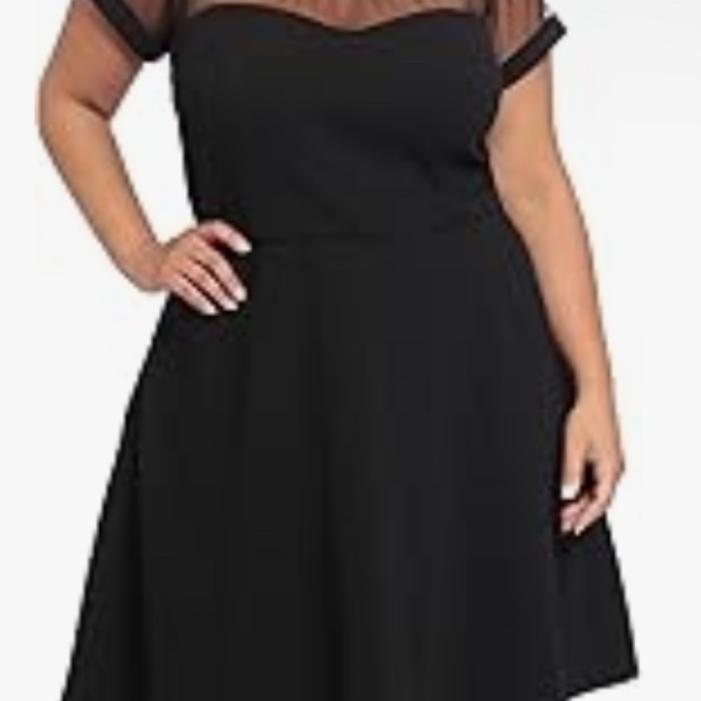 Dress - Picture 4 of 9